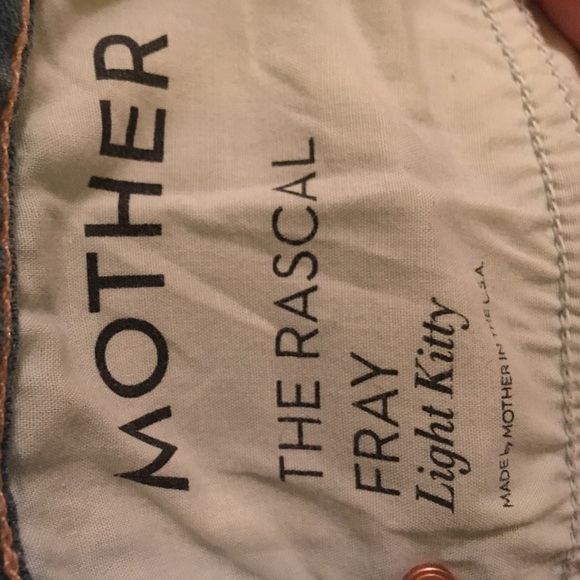 Mother Denim Rascal Fray in Light Kitty - Picture 6 of 7